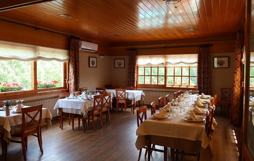 Restaurant Hotel La Morera València d'Àneu Pirineos Lleida